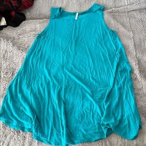 Women’s Sleeveless Flowy Tank Top - Teal